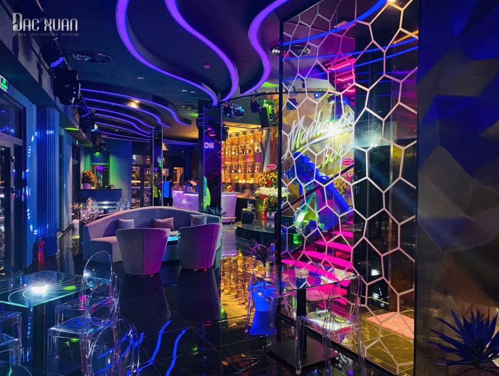 MANHATTAN BAR – PHU QUOC